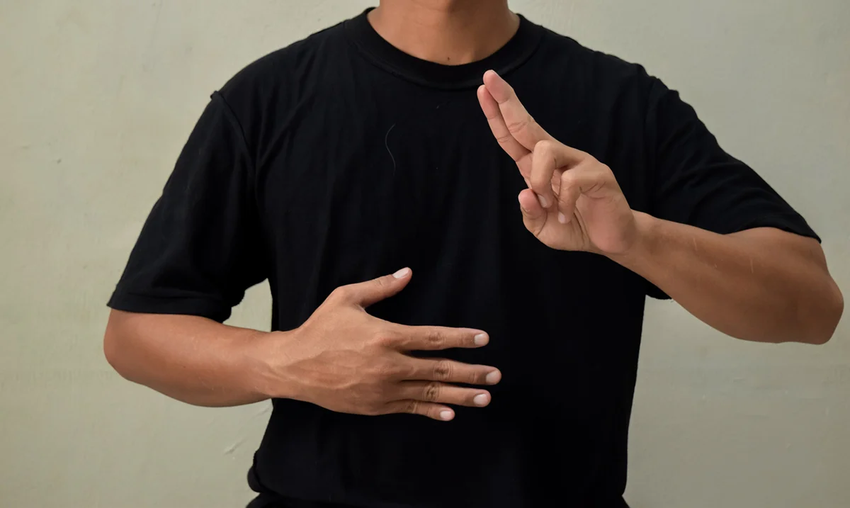 20 Ensenada Officers Graduate Sign Language Course - Baja Daily News